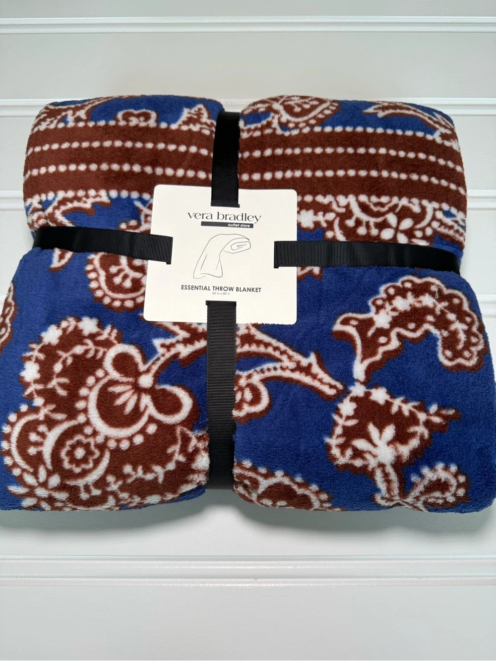 VERA BRADLEY Essential Throw Blanket 80